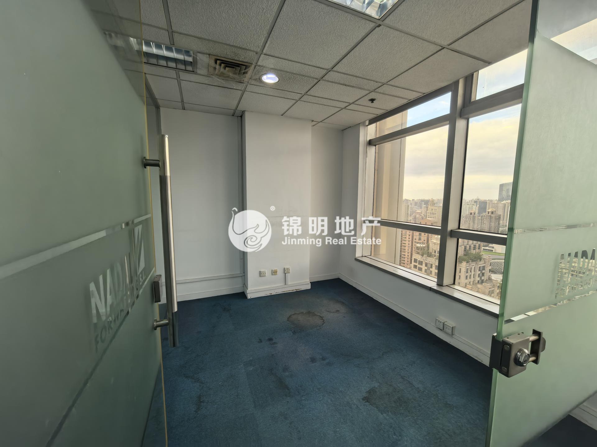 南京西路仲益大厦65平米写字楼出租